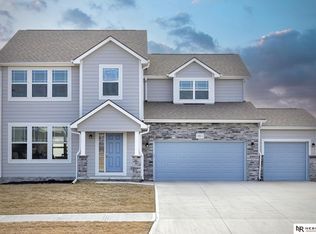 20811 Jeannie Ln, Gretna, NE 68028