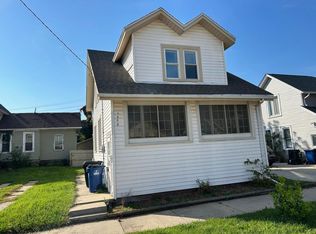 1308 Chatham St, Racine, WI 53402