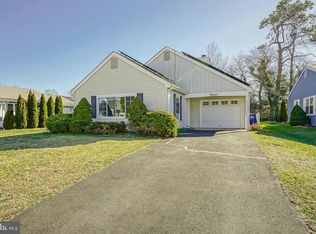 11 Canterbury Pl, Southampton, NJ 08088