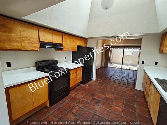 3rd image of 5867 E Paseo Cimarron