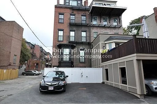 80 Rutland St #2 — Photo 11