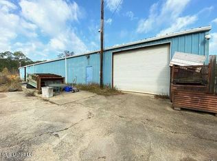 9045 Fricke Rd, Bay St Louis, MS 39520