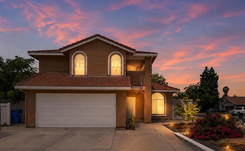 1st image of 1721 Woodcrest Way