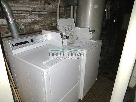5th image of 24 Joy St APT 2