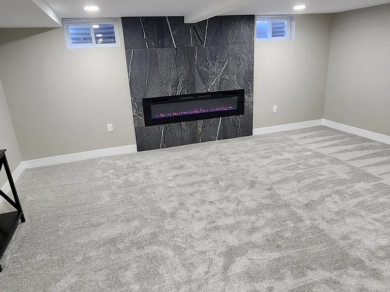 3046 N Saint Paul St — Photo 19