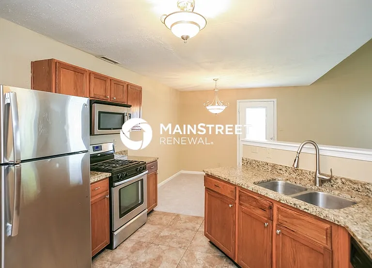 4420 Courtfield Dr — Photo 7