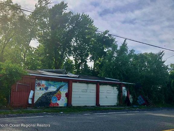 2nd image of 511 Atkins Ave