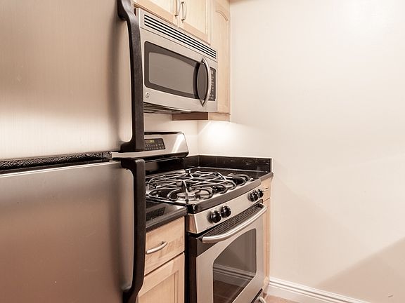 5th image of 55 W 14th St APT 2H