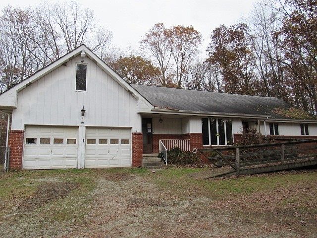 1st image of 111 Frontier Ln