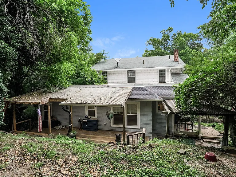 340 W End Blvd — Photo 20
