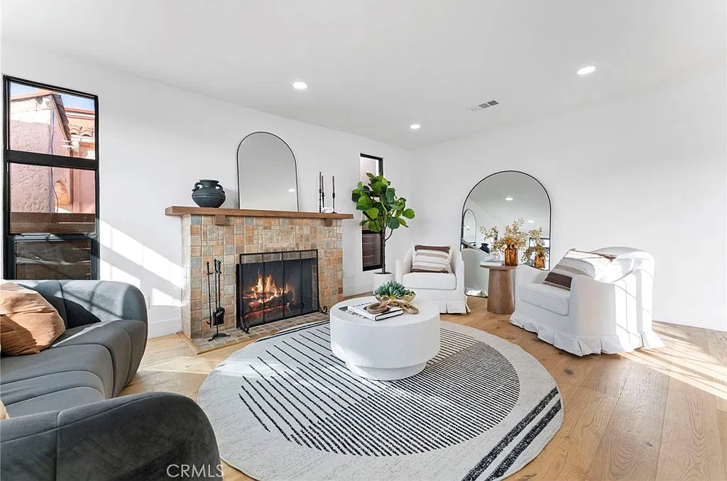 4 bed, 1822 sqft, $6,000 — Photo 4