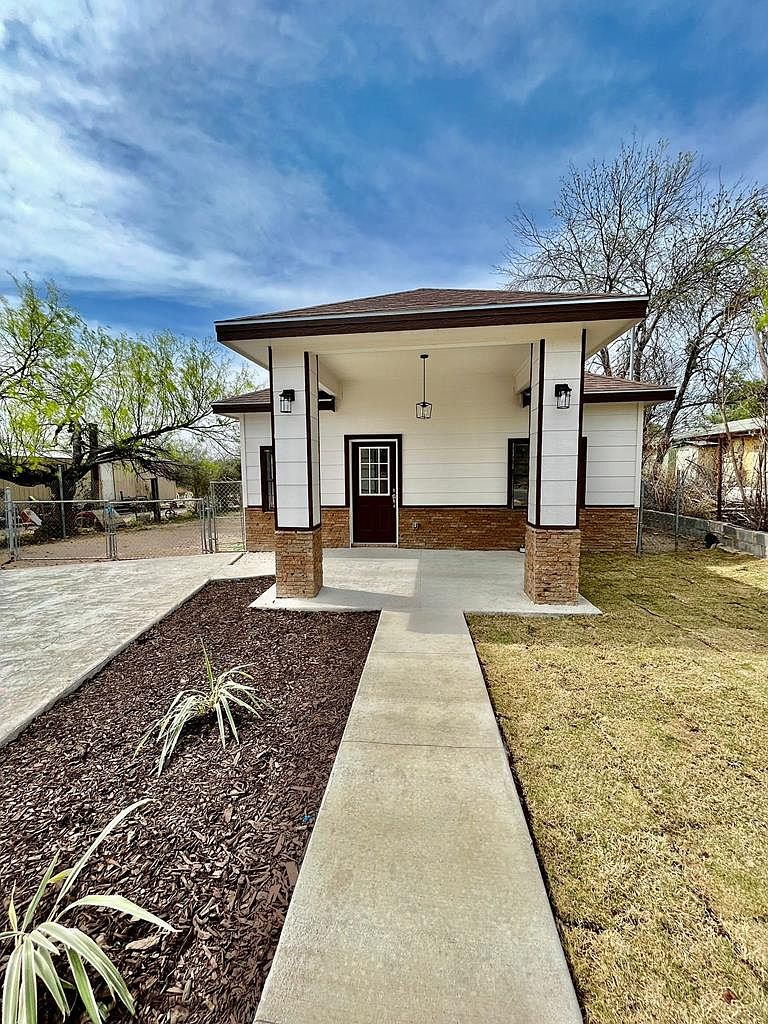 1075 Calle Progreso Rd, Eagle Pass, TX 78852 Zillow
