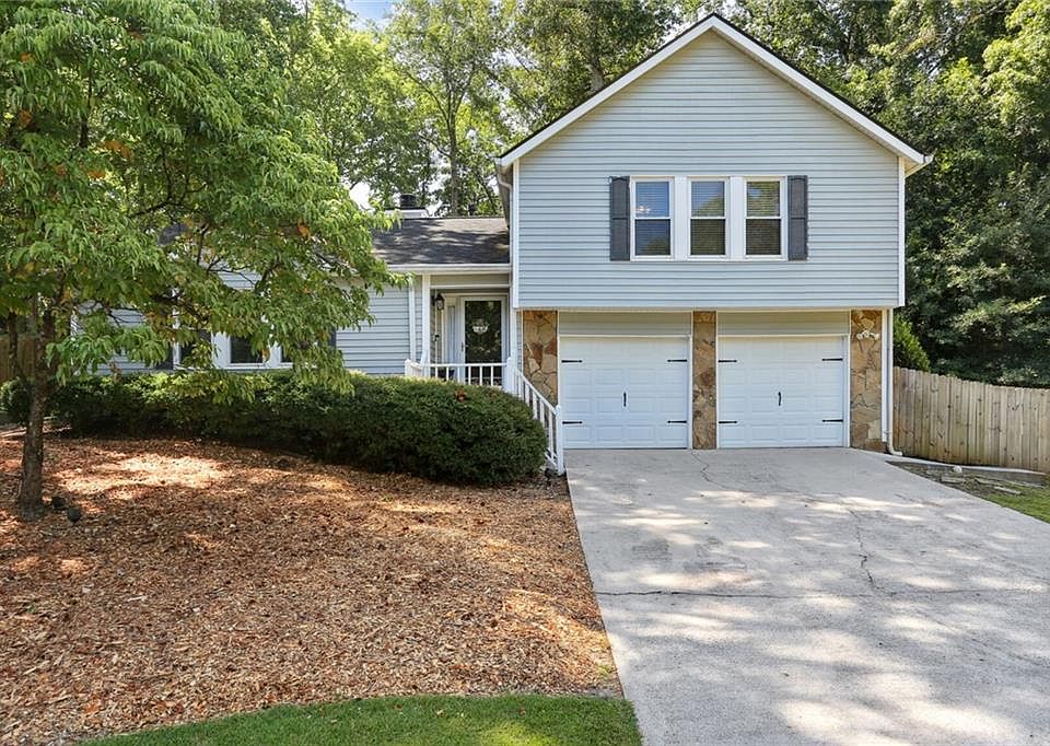 1st image of 3926 Stanton Trl