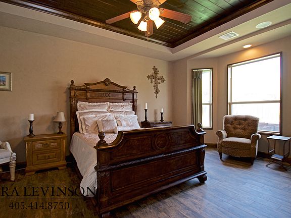4th image of 15201 Creek Vista Cir