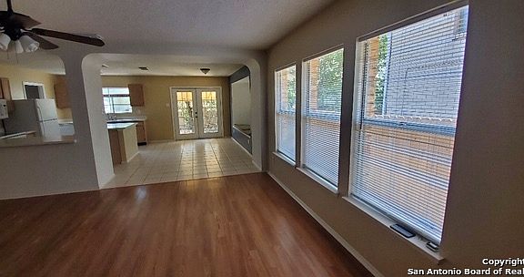 3rd image of 21614 Longwood