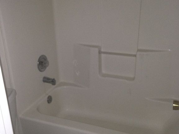 5th image of 339 McKenna Ave