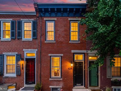 133 Monroe St, Philadelphia, PA, 19147