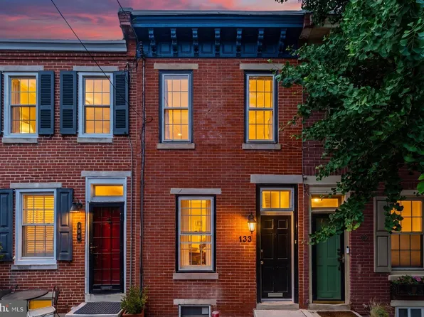 133 Monroe St, Philadelphia, PA 19147