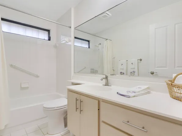 6256 SE Monticello Terrace #5-B, Hobe Sound, FL 33455