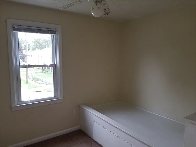 249 Birchwood — Photo 11