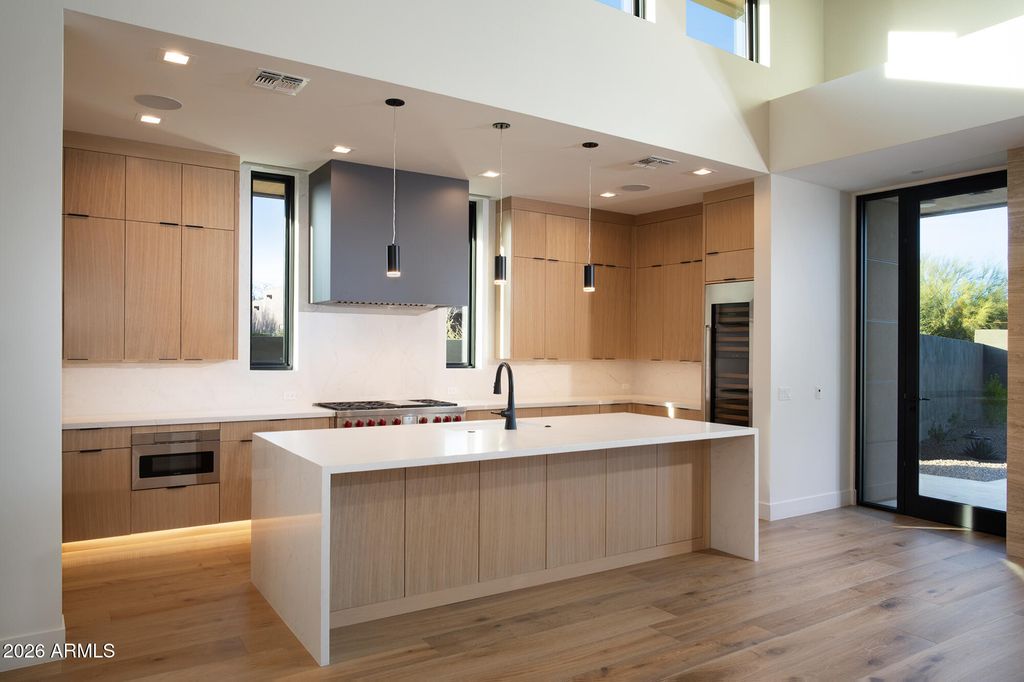 10905 E OBERLIN Way, Scottsdale, AZ - View 6