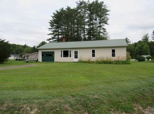 35 Pine St, Norridgewock, ME 04957