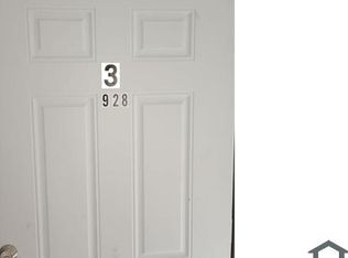 928 W Meinecke Ave APT 3, Milwaukee, WI 53206