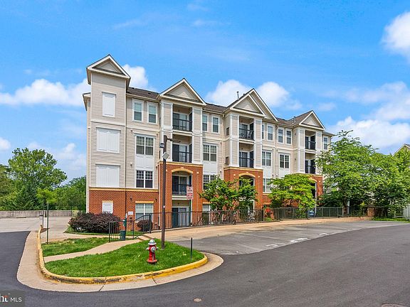 2nd image of 11320 Aristotle Dr #4305
