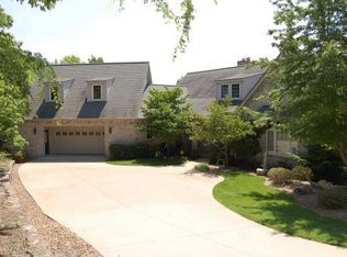 130 Libby Ln, Galena, MO 65656