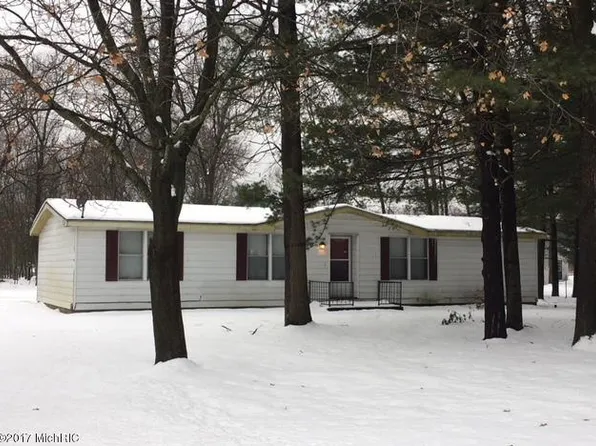 609 S Carr Rd, Muskegon, MI 49442