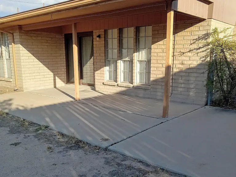 2635 Ardis Dr — Photo 18