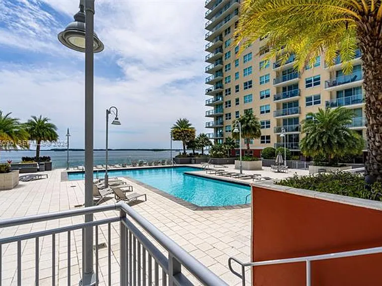 1155 Brickell Bay Dr #CU-2007 — Photo 29