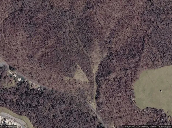 949 Palmer Ave, Saltville, VA 24370