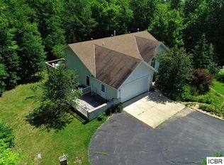 24410 Hillcrest Dr, Cohasset, MN 55721