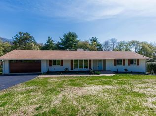 212 Suburban Rd, Knoxville, TN 37923