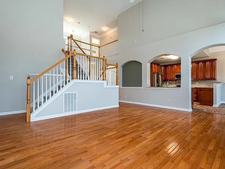 225 Heritage Lake Dr — Photo 41