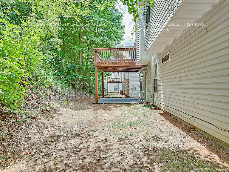 430 Gresham Dr — Photo 22