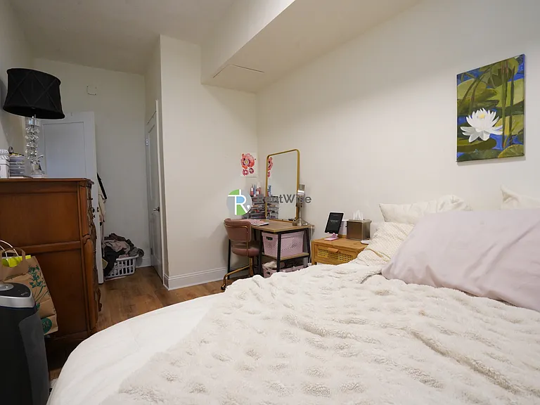 230 Walnut St #20A — Photo 15