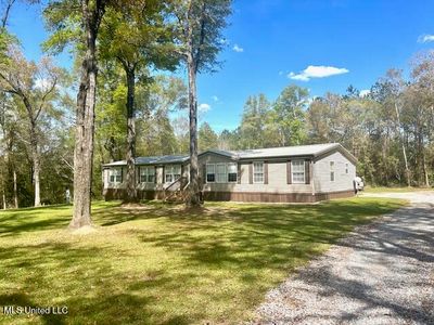 21826 W Wortham Rd, Saucier, MS, 39574