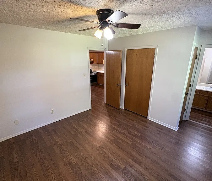 8860 Thomas St #12 — Photo 7