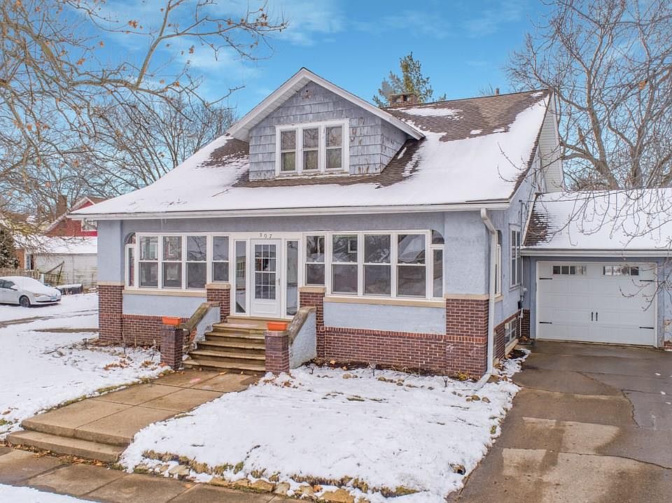 1st image of 307 Catherine St