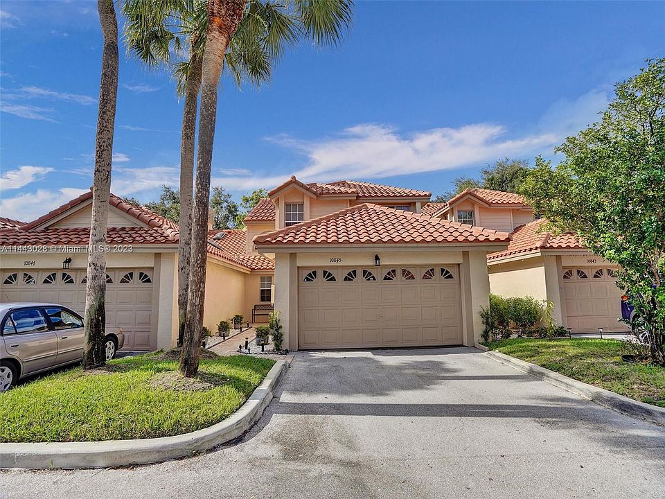 1st image of 10845 Cypress Glen Dr #10845