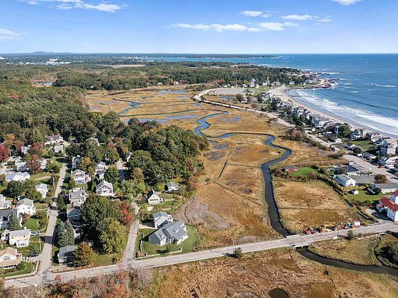 3rd image of 16 Oceanview Ave