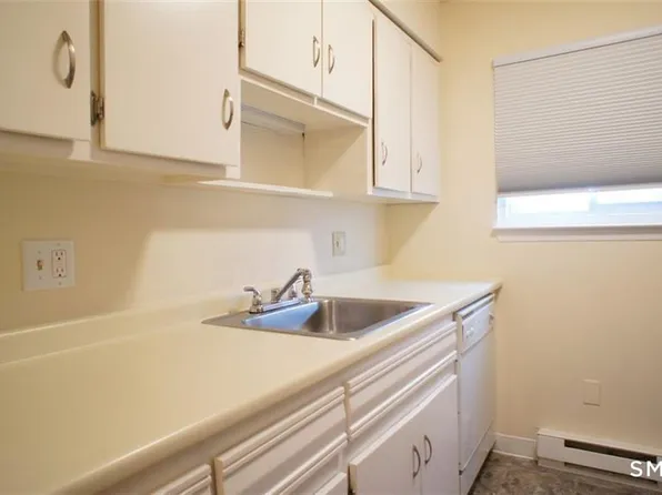24 Ferris Ave #3, Norwalk, CT 06854