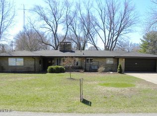 542 Western Ave, Benton Harbor, MI 49022