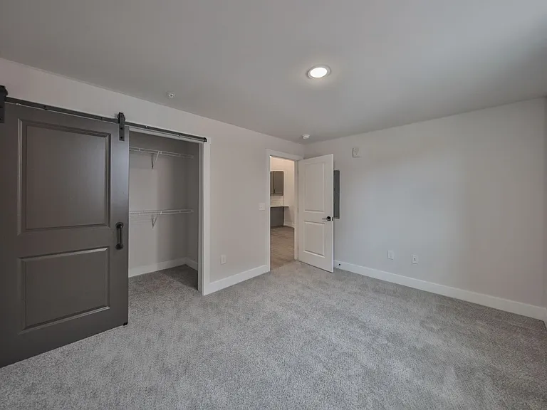 HH Bangor Block — Photo 18