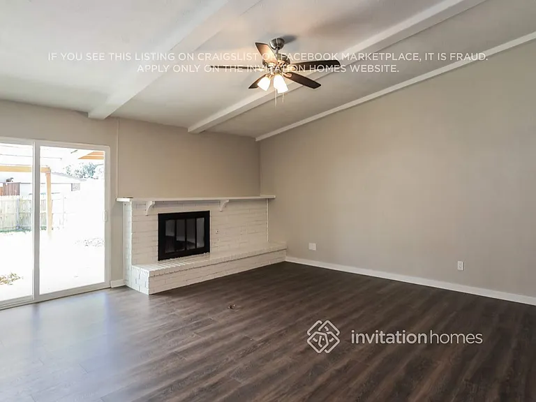 1817 Butterfield Trl — Photo 3