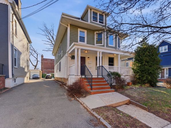 16 Munn St #2