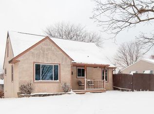 N1715 Ridgeview Dr, La Crosse, WI 54601