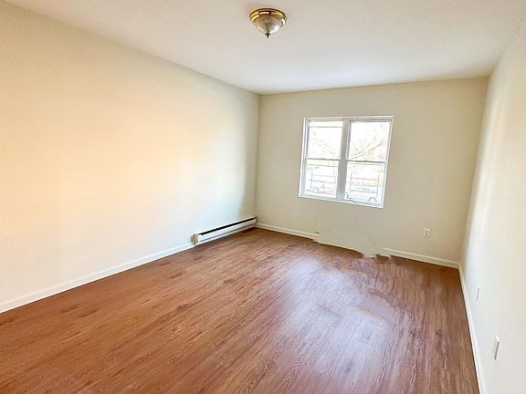 2nd image of 21110 23rd Ave Floor 3